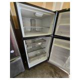 Maytag Black Top-Freezer Refrigerator -  - Retail: $500