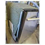 Samsung Stainless Steel Built-in Dishwasher - Retail: $399