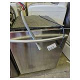 Samsung Stainless Steel Built-in Dishwasher - Retail: $399