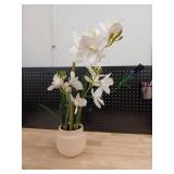 Luxe Orchid in Geometric Pot - Thresholdâ¢ - Retail: $30