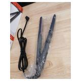 Remington 1â Flat Iron with Anti-Static Technology  S5500G - Retail: $84