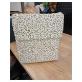 Queen Printed Performance 400 Thread Count Sheet Set Green Vine - Thresholdâ¢: Cotton Sateen, Includes 2 Pillowcases, Fits 18\" Mattress - Retail: $55