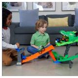 Hot Wheels Monster Shark vs Dinos Dragon Destruction Playset