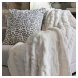 Better Homes & Gardens Cozy Knit Oversize Couch Throw Blanket   50 x 72