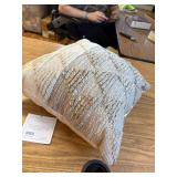 Eclectic Grey Geometric Hypoallergenic 18 in. Throw Pillow