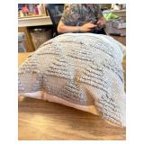 Eclectic Grey Geometric Hypoallergenic 18 in. Throw Pillow