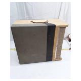 Vintage Steelman High Fidelity Record Player Model 2-2231, does not power on.