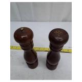 Wooden Salt and Pepper Mill Set