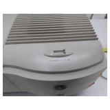 Duracraft Air Purifier with Ionizer and Filter Change Indicator, Does not power on