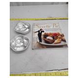 Sweetie Pie Cookbook with Heart-Shaped Baking Molds