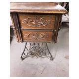 Antique Singer Sewing Machine, foot Powered, no belt