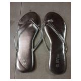 EMMA NEW YORK Summer Sandals Flip Flops for Women Vegan Leather Thong Trendy 2025 Dressy Cute Silver-9
