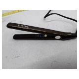 Glister Professional Hair Straightener Model GLS-MB1-GN