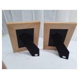 2 Wooden Picture Frames - 4x6