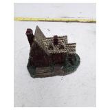 Christmas Village House Miniature Accessories Yuletide Heirloom Collectable1357