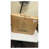 Office Chair PC Gaming Chair Cheap Desk Chair Ergonomic PU Leather Executive - Retail: $350