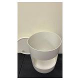 Modern White Curved Side Tables - Retail: $125