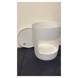 Modern White Curved Side Tables - Retail: $125