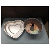 WILTON HEART SHAPE PAN AND ANGEL FOOD PAN