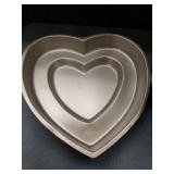 WILTON HEART SHAPE PAN AND ANGEL FOOD PAN