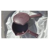 Pampered Chef Large Brown Colander - Retail: $15