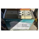 Bionaire Console Humidifier/Air Cleaner with Digital Display - Retail: $45