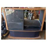 Vintage Oak TV Stand / Entertainment Center with Glass Doors- Retail: $175