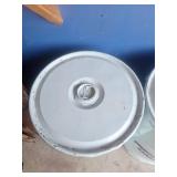 (4) Barrels (4) Barrels