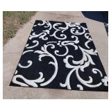 Area Rug Approx 5x7 Area Rug Approx 5x7