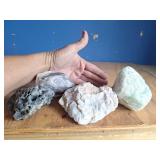 ROCK SPECIMENS ROCK SPECIMENS