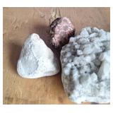 ROCK SPECIMENS ROCK SPECIMENS