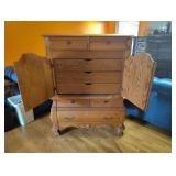 WOODEN JEWELRY ARMOIRE DRESSER WOODEN JEWELRY ARMOIRE DRESSER