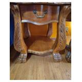 PAIR OF MATCHING WOODEN END TABLES PAIR OF MATCHING WOODEN END TABLES