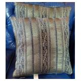 J QUEEN OF NEW YORK THROW PILLOWS J QUEEN OF NEW YORK THROW PILLOWS