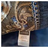 J QUEEN OF NEW YORK THROW PILLOWS J QUEEN OF NEW YORK THROW PILLOWS