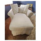 WHITE CHAISE LOUNGE WHITE CHAISE LOUNGE