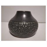 CERAMIC VASE OFTEN REFERRED TO AS FIREPOT OR POTTERY JAR CERAMIC VASE OFTEN REFERRED TO AS FIREPOT OR POTTERY JAR