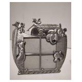 2 PICTURE FRAMES FOR A NURSERY 2 PICTURE FRAMES FOR A NURSERY