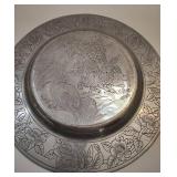 VINTAGE METAL RABBIT SERVING TRAY VINTAGE METAL RABBIT SERVING TRAY