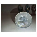 HAND PAINTED FENTON GLASS EGGS ON STANDS HAND PAINTED FENTON GLASS EGGS ON STANDS