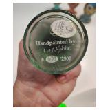 HAND PAINTED FENTON GLASS EGGS ON STANDS HAND PAINTED FENTON GLASS EGGS ON STANDS