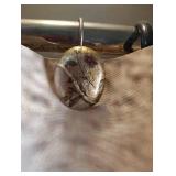 SHOWER CURTAIN AND METAL FLORAL SHOWER HOOKS SHOWER CURTAIN AND METAL FLORAL SHOWER HOOKS