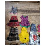 DOG GROOMING AND CLOTHING LOT DOG GROOMING AND CLOTHING LOT