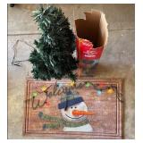 HEAVY DUTY SNOWMAN WELCOME MAT AND 32 INCH FIBER OPTIC TREE HEAVY DUTY SNOWMAN WELCOME MAT AND 32 INCH FIBER OPTIC TREE