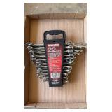 NIP 22 PIECE COMBINATION WRENCH SET NIP 22 PIECE COMBINATION WRENCH SET