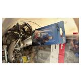 MIXED LOT OF AUTOMOTIVE AND ELECTRICAL PARTS IN 11 QUART BUCKET MIXED LOT OF AUTOMOTIVE AND ELECTRICAL PARTS IN 11 QUART BUCKET