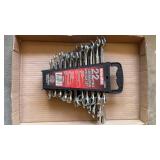 NIP 22 PIECE COMBINATION WRENCH SET NIP 22 PIECE COMBINATION WRENCH SET
