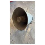 SPECO ALL WEATHER TRUMPET HORN SIX INCH DIAMETER SPECO ALL WEATHER TRUMPET HORN SIX INCH DIAMETER