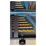 ASSORTMENT DRILL BITS IN HARD CASE MOSTLY BOSCH ASSORTMENT DRILL BITS IN HARD CASE MOSTLY BOSCH