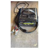 SIX AMP BATTERY CHARGER - WORKS SIX AMP BATTERY CHARGER - WORKS